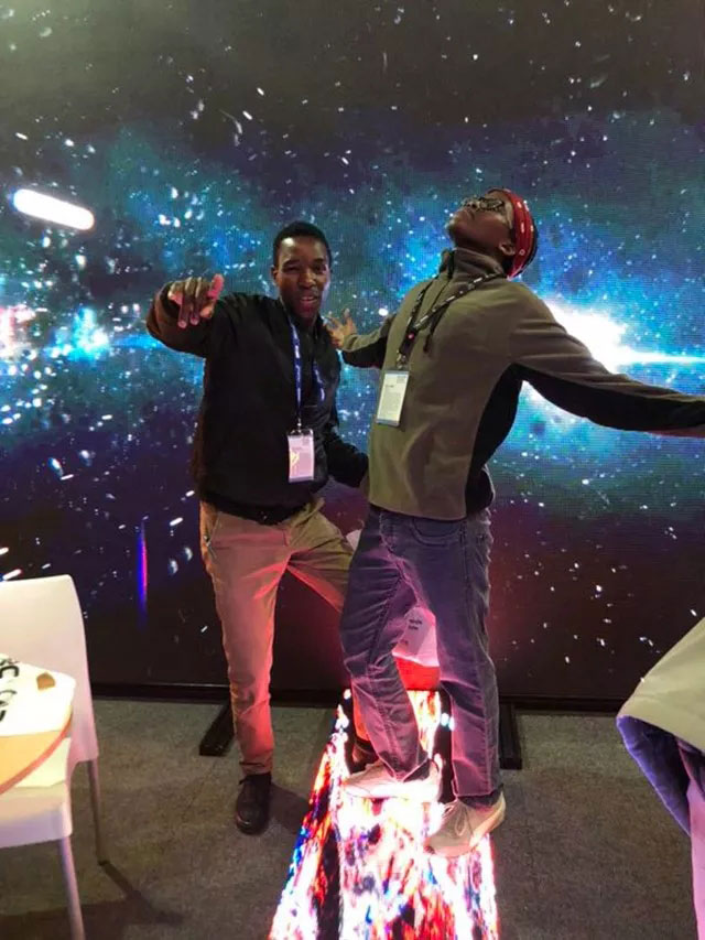 1564393447101928.jpg LED交通誘導(dǎo)屏