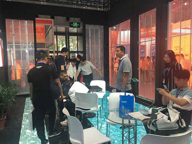 1572919631928817.jpg LED交通誘導屏