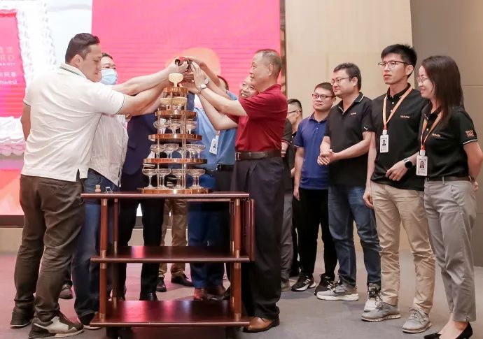 LED交通誘導(dǎo)屏 LED交通誘導(dǎo)屏