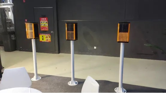 LED交通誘導(dǎo)屏 LED交通誘導(dǎo)屏